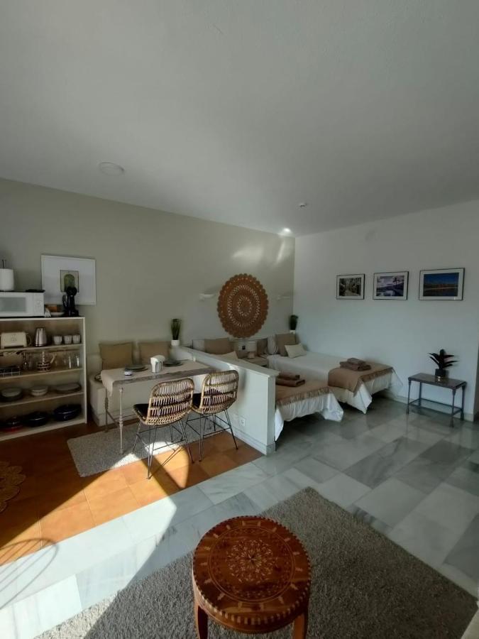 Bright & Cozy In The Center Of Puerto Banus, Pool And Terrace. Apartemen Marbella